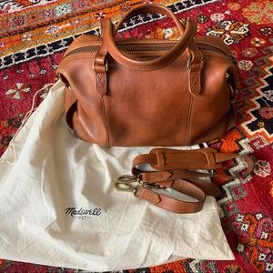Classic Madewell Leather Purse w/Cross Body Strap